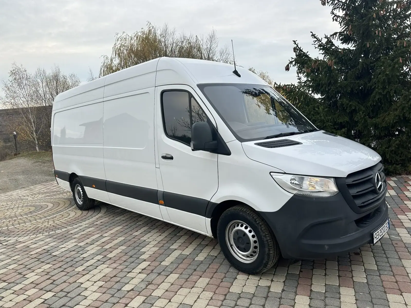 Benz Installments Mercedes-Benz Sprinter for Lease, Credit, or Installments | Eska Capital